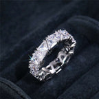 Bague Mariage Zircon Triangulaire – Alliance Femme Luxe TechVisio