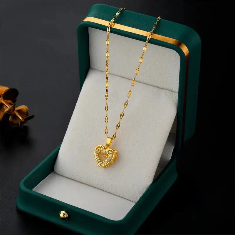 Collier Pendentif Cœur Cristal Acier – Style Coréen Femme Tendance Marisa