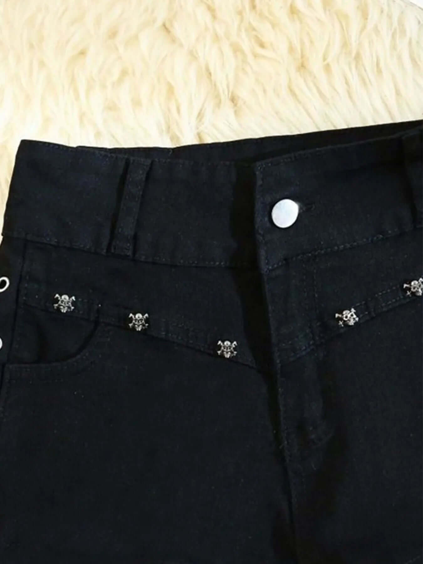 Shorts Women Skinny Creativity Lace-up Popular Streetwear Daily Personality Students Holiday Fashion Sexy American Retro Leisure TechVisio