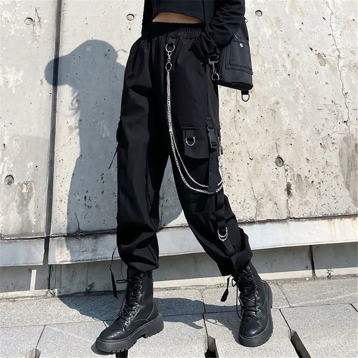 2025 Hip Hop Cargo Pants Men Women Baggy Tactical Trouser With Nwcklace Fashion Stududet Summer Outwork Joggers Trouser Female TechVisio