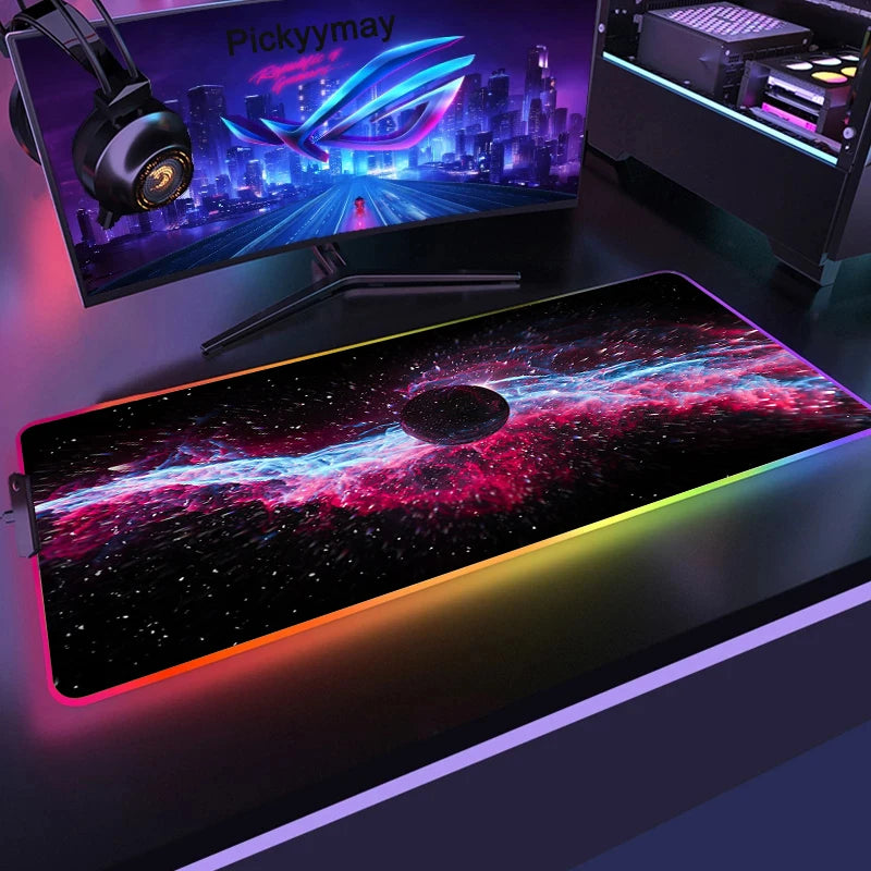 Tapis de Souris Gaming XXL RGB — Éclairage LED, Motif Space Galaxy, Antidérapant — Toutes Tailles