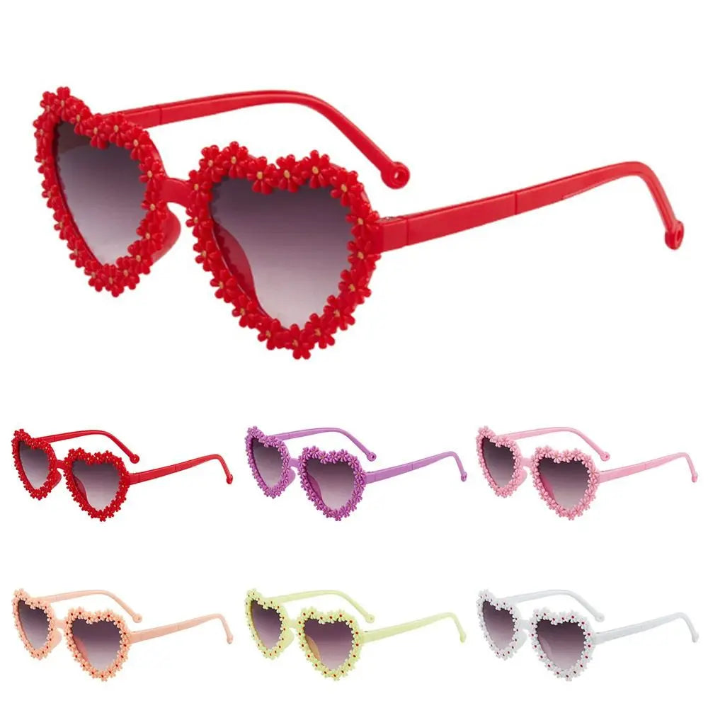 Cute Heart-Shaped Daisy Sunglasses for Kids Aged 3-18 Years Sun Protection Flower Sun Glasses Vintage Children Shades TechVisio