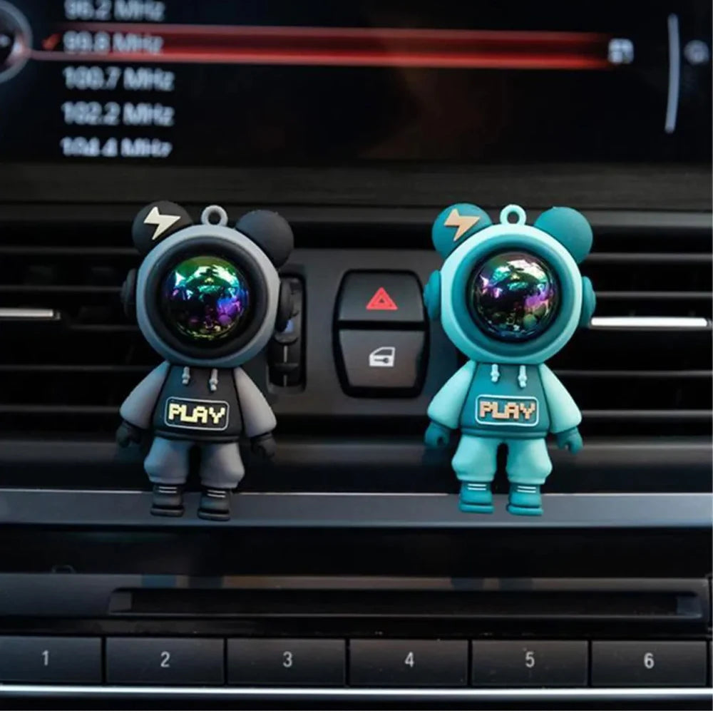 Clip Parfumé Voiture Astronaute – Grille Aération, Aromathérapie, 4 Coloris