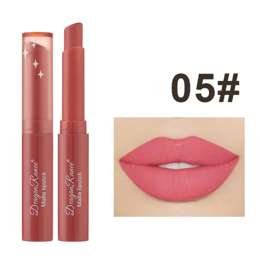 Rouge à Lèvres Mat Velours Waterproof – 12 Teintes TechVisio