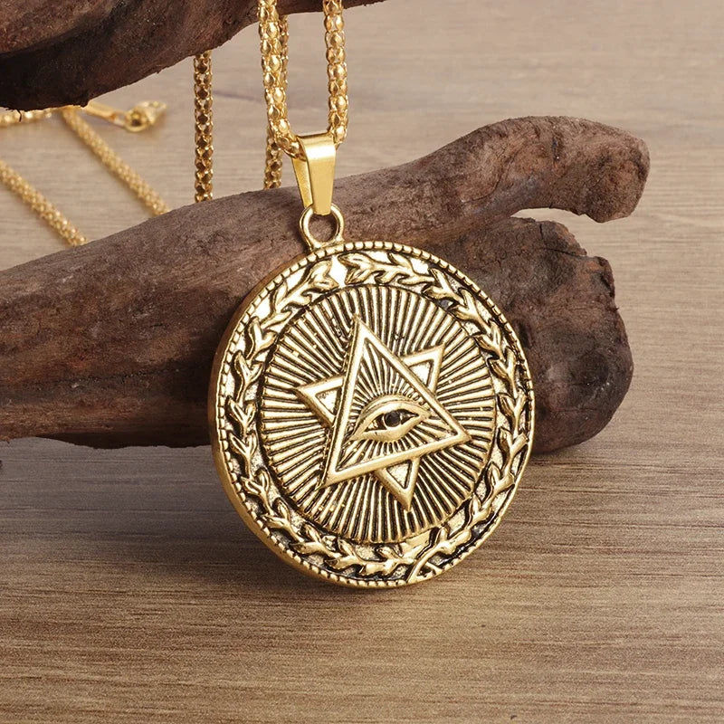 Eye of Horus, Eye of God Necklace, Rotatable Evil Eye Pendant, Men's Trendy Retro Weird Egyptian Amulet Jewelry TechVisio