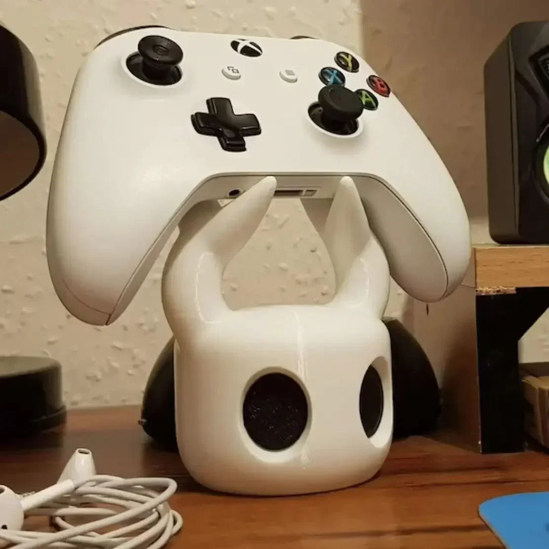 Support Manette Gaming Hollow Knight – PS4, PS5, Switch, Noir & Blanc
