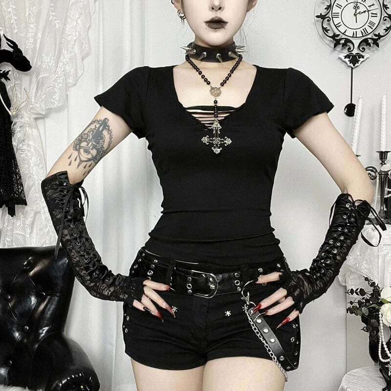 Crop Top Gothique Noir Col V – Style Punk Alt Femme S/M/L Goth Dark
